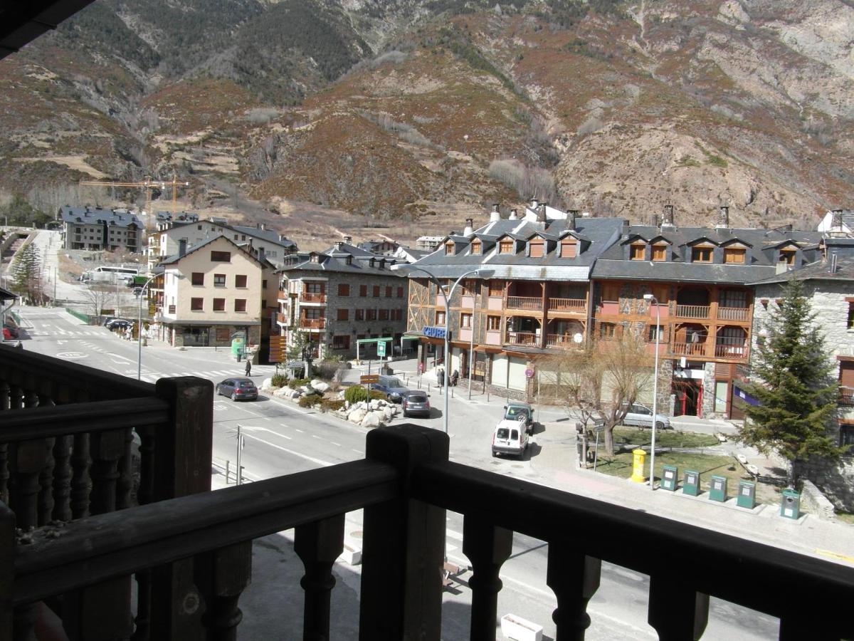 Apartamentos Los Lagos Benasque Exterior foto